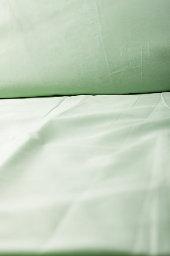 Organic Sateen Crib Fitted Sheet - Dreamdesigns.ca